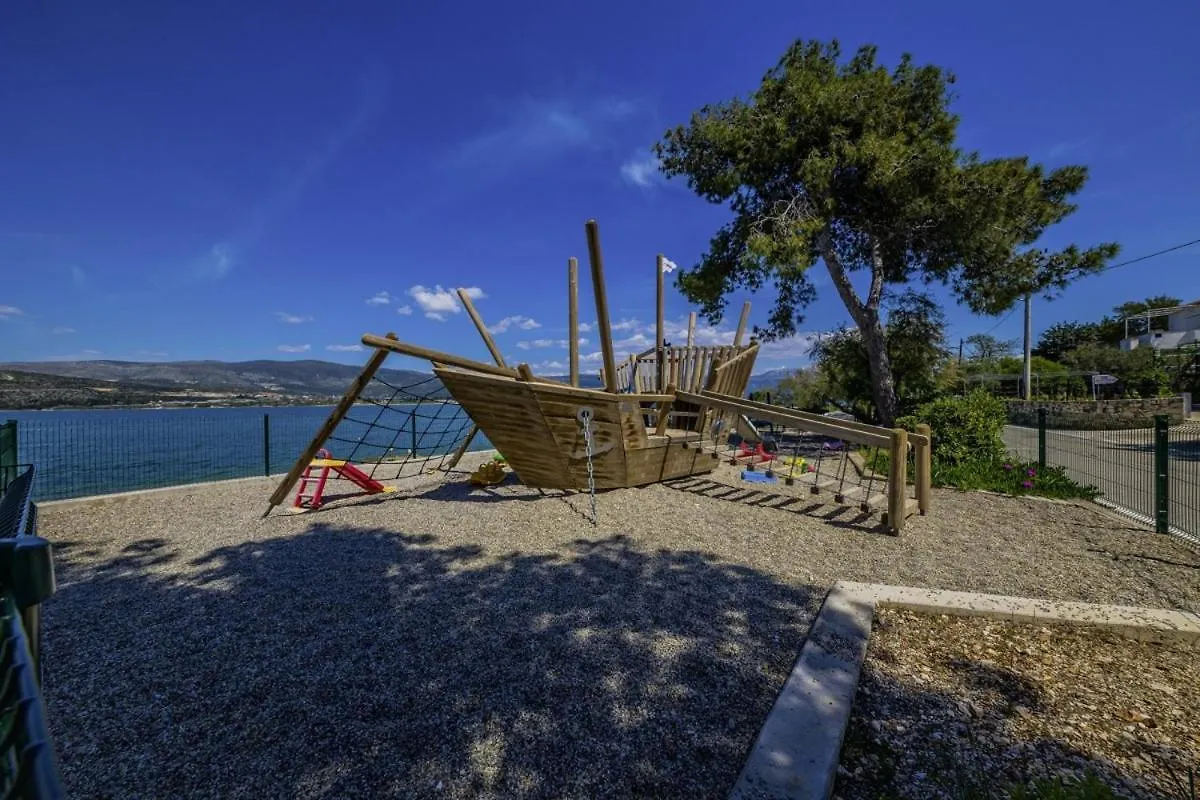 Raos In Trogir - Mittel-Dalmatien Hotel Mastrinka Croatia
