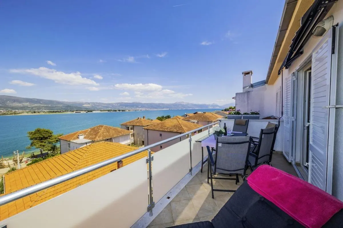 Raos In Trogir - Mittel-Dalmatien Hotel Mastrinka 0*,