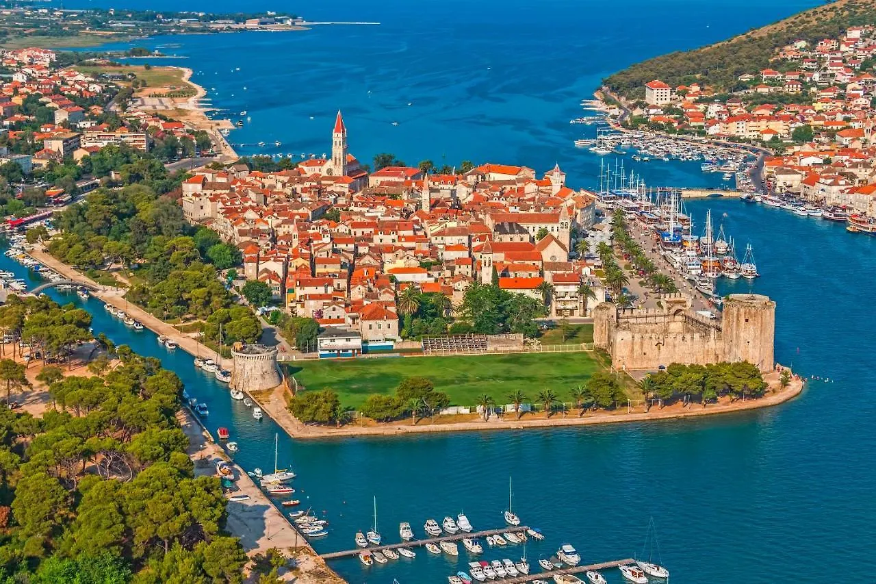 Raos In Trogir - Mittel-Dalmatien Hotel Mastrinka